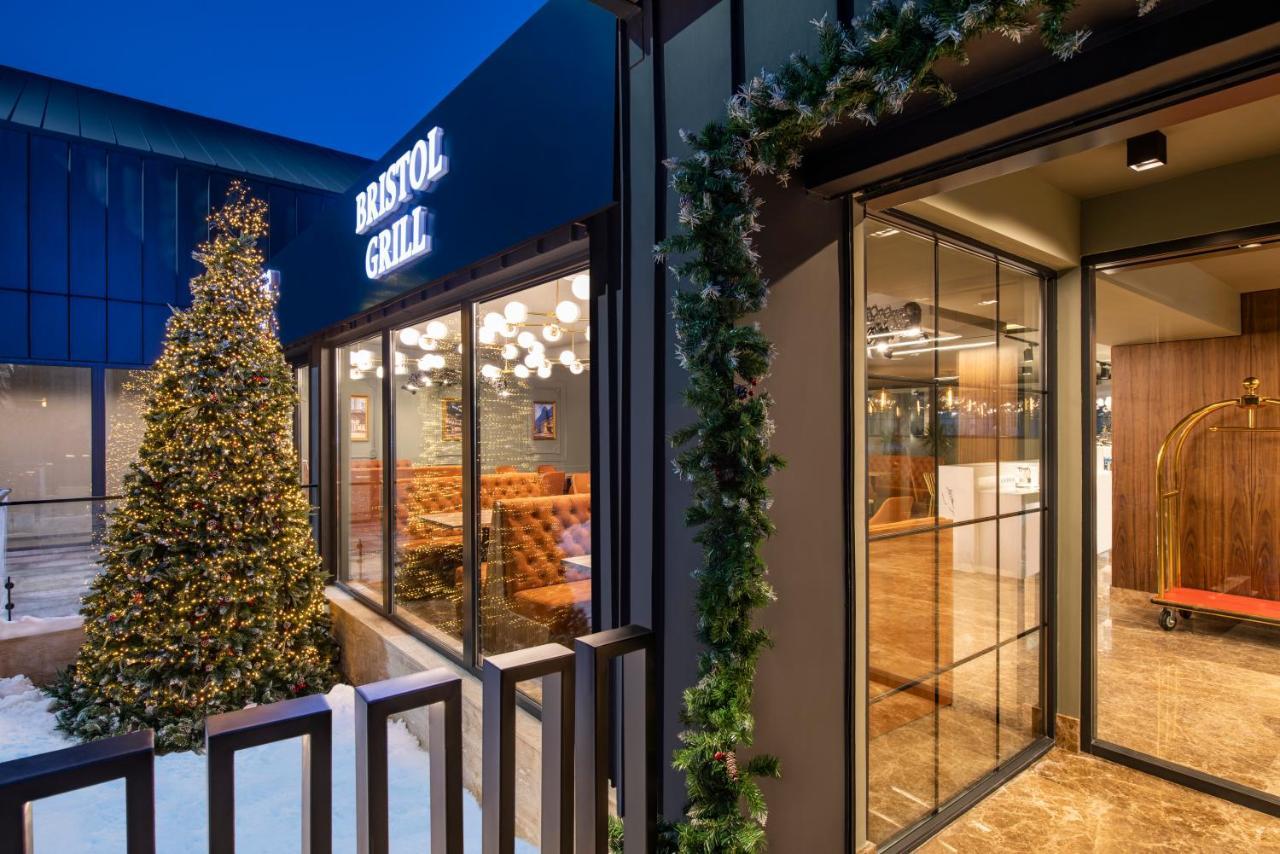 Bristol Hotel And Spa バクリアニ エクステリア 写真