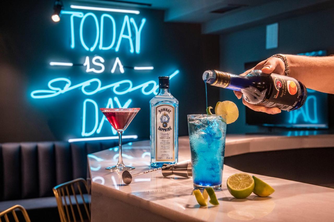 Bristol Hotel And Spa バクリアニ エクステリア 写真